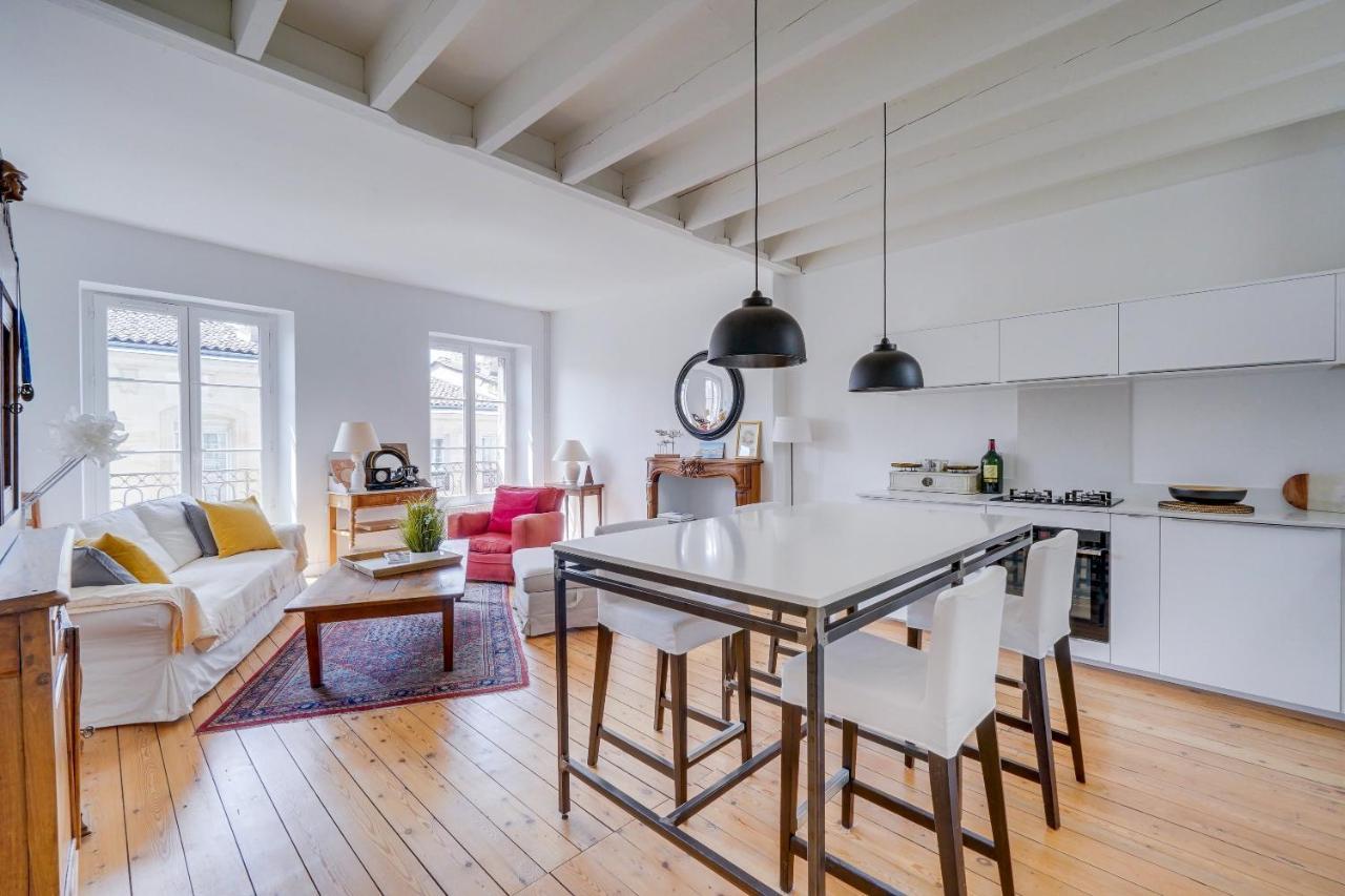 Le Hugue Up - Bel Appartement En Plein Coeur De Bordeaux Exterior photo